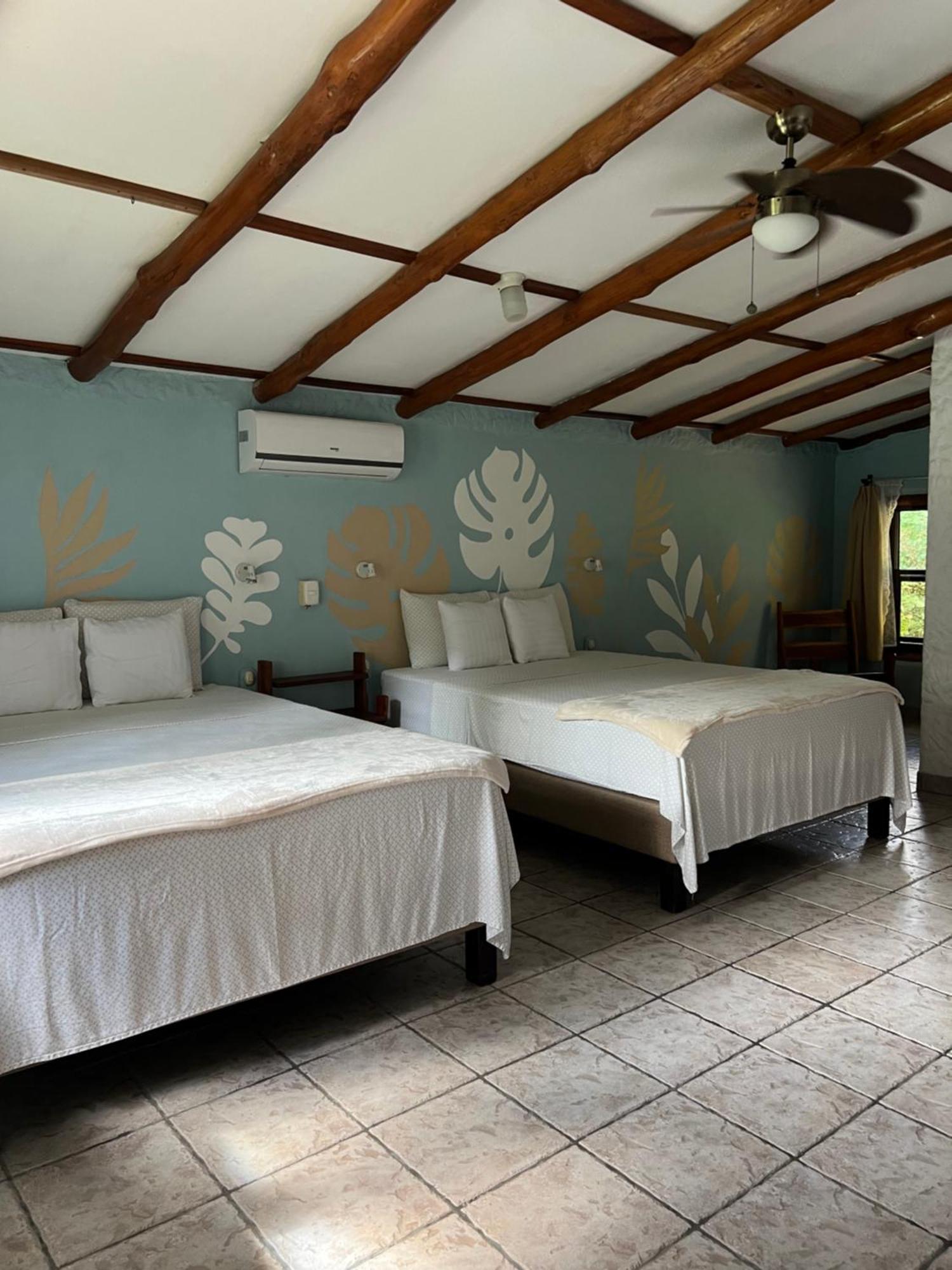 Hotel Entre Dos Aguas ซามารา ภายนอก รูปภาพ